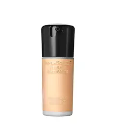 MAC Studio Radiance Fond de teint liquide & sérum 2-en-1 NW25, 30 ml