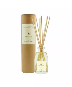 The Olphactory Cedar & Oud Bâtonnets parfumés Boisé Diffuseur de parfum à roseaux, 250 ml