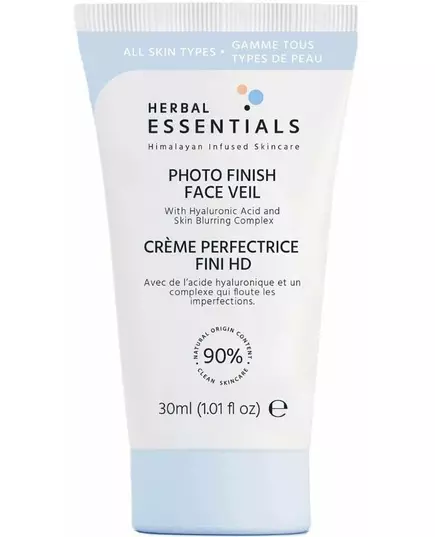 Herbal Essentials Photo Finish Face Veil avec acide hyaluronique et complexe Skin Blurring 30 ml