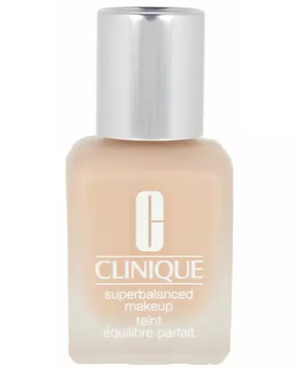 Clinique - Crème de fond de teint équilibrée #07 - Neutre 30 ml